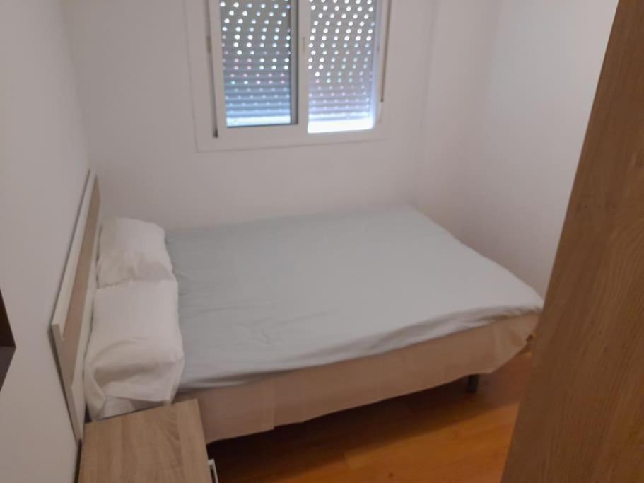 2F, Aire Acondic, 80M2, 2 Dormitorios, 4 Huespedes, Wifi Gratis La Línea de la Concepción エクステリア 写真